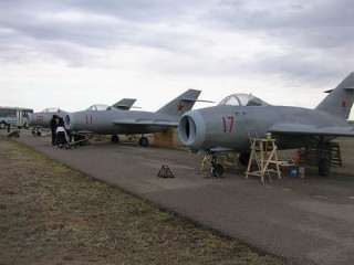 Истребитель МиГ-15, макет