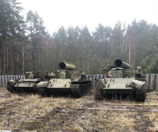 Гусеничный тягач БТС-4