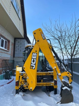 Экскаватор-погрузчик JCB 3CX 14M2WM