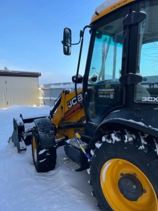 Экскаватор-погрузчик JCB 3CX 14M2WM