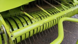 Пресс-подборщик Claas variant-180