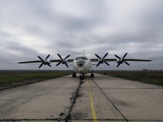 Самолет Ан-12БП