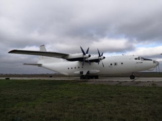 Самолет Ан-12БП