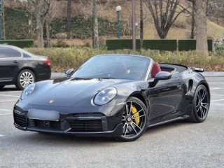 Porsche 911 Turbo S Cabriolet