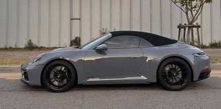 Porsche 911 4 GTS
