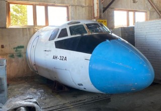 Кабина самолета Ан-32