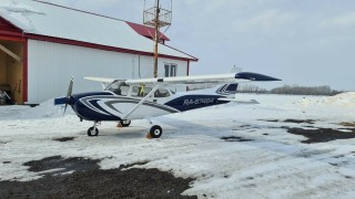 Самолет Cessna 172P