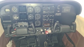 Самолет Cessna 172P