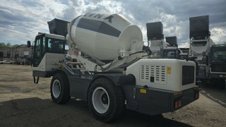 Бетоносмеситель YNIX QGMC6000