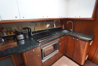 Яхта Sunseeker Manhattan S50