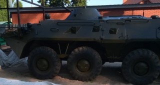 БТР-80 для постамента