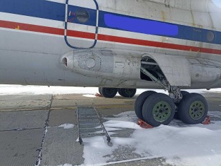 Самолёт Ан-12