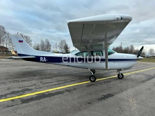 Цессна 182RG