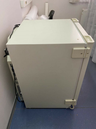 Углекислотный CO2 инкубатор SANYO MCO-18