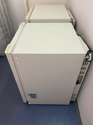 Углекислотный CO2 инкубатор SANYO MCO-18