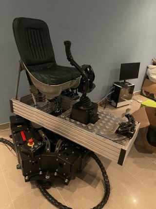 Тренажер-симулятор Ми-8МТВ-2