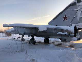 Самолет МиГ-25, списанный