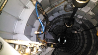 Вертолет Ми-8 на постамент