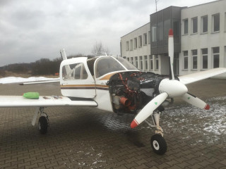 Самолет Piper arrow Iii PA 28r-201