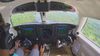 Самолет Piper M350